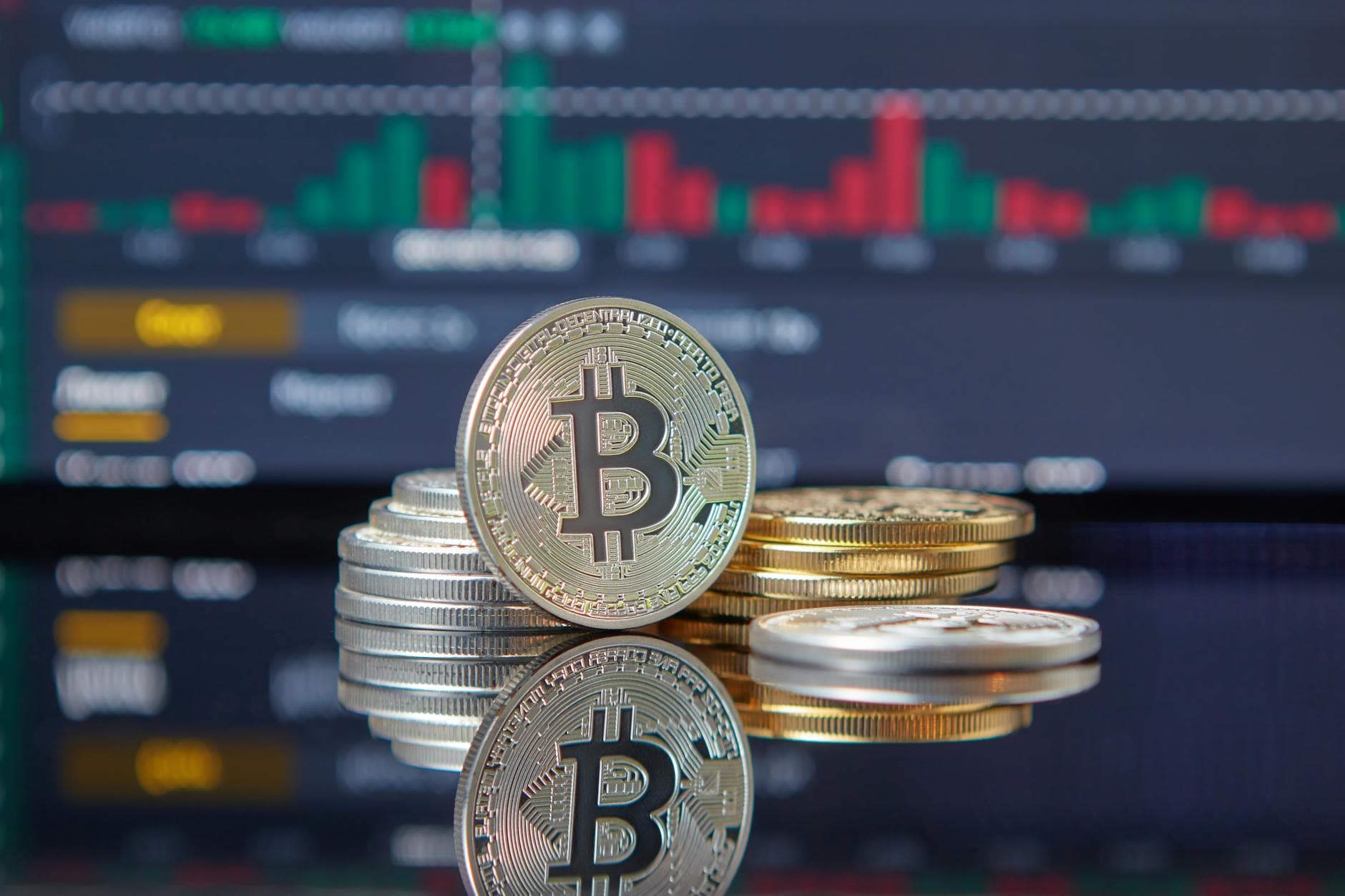 Senate Advances Crypto Clarity Act in 15-9 Bipartisan Vote