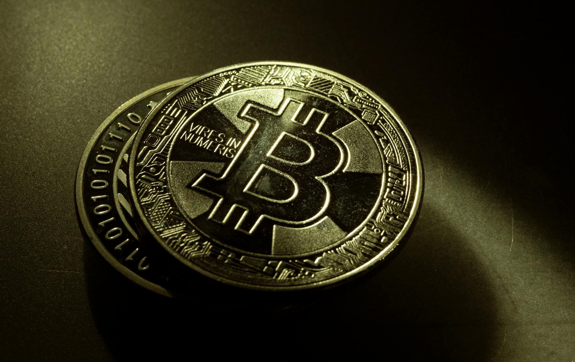Nvidia AI Boom Lifts Bitcoin Miners Despite Stock Drop