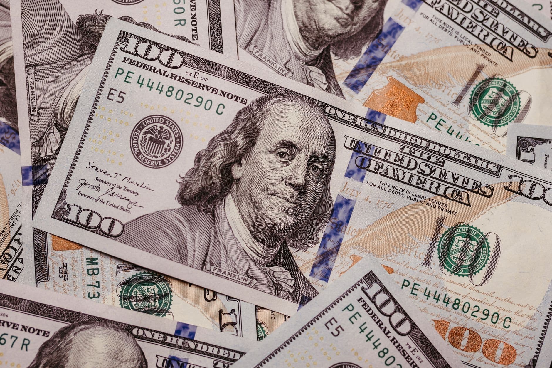 Warsh Kills 2026 Rate Cut: Hike Odds Rise to 66%