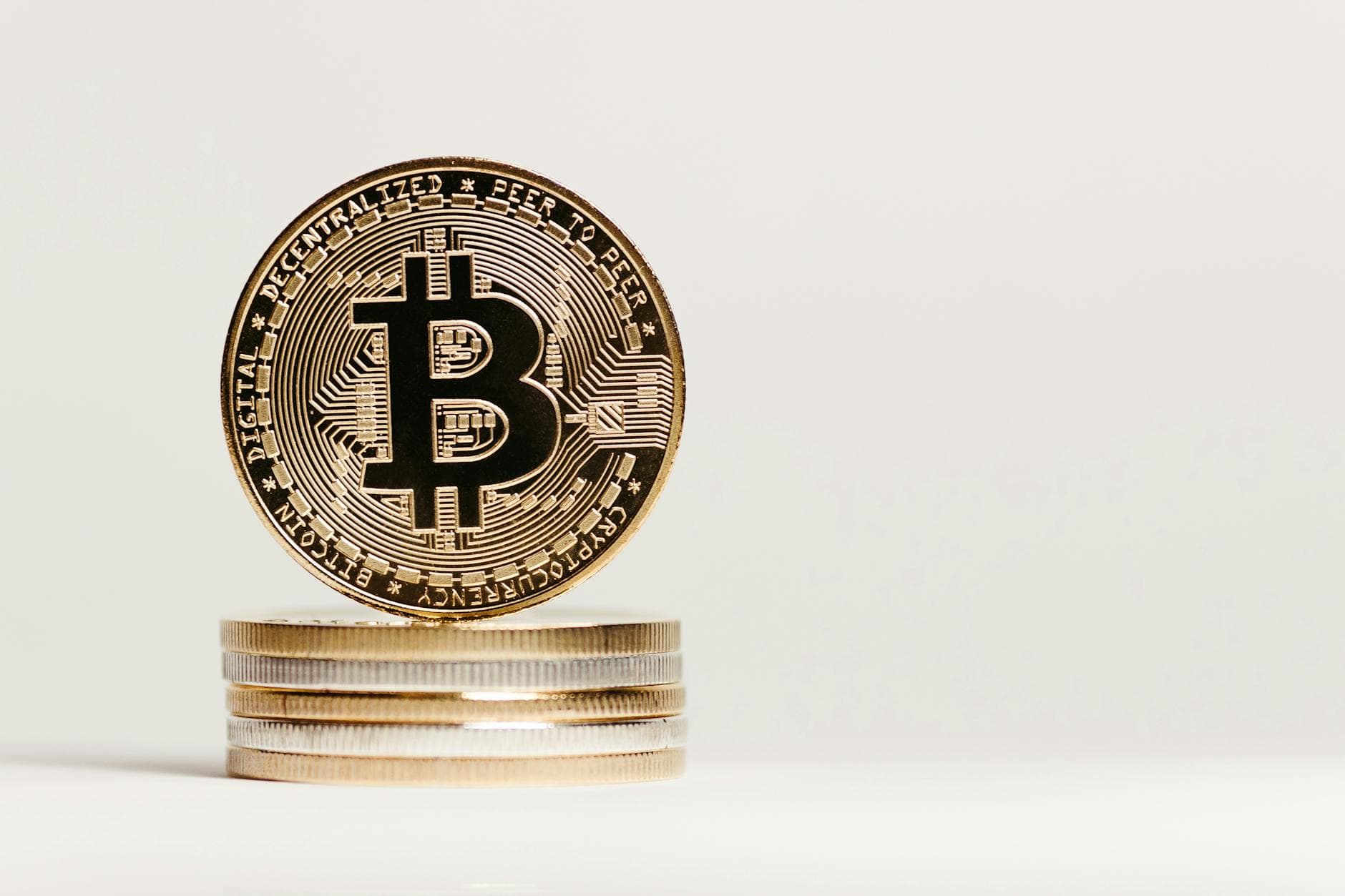 Bitcoin Slides Below $77K Amid Oil, Treasury Yield Spike