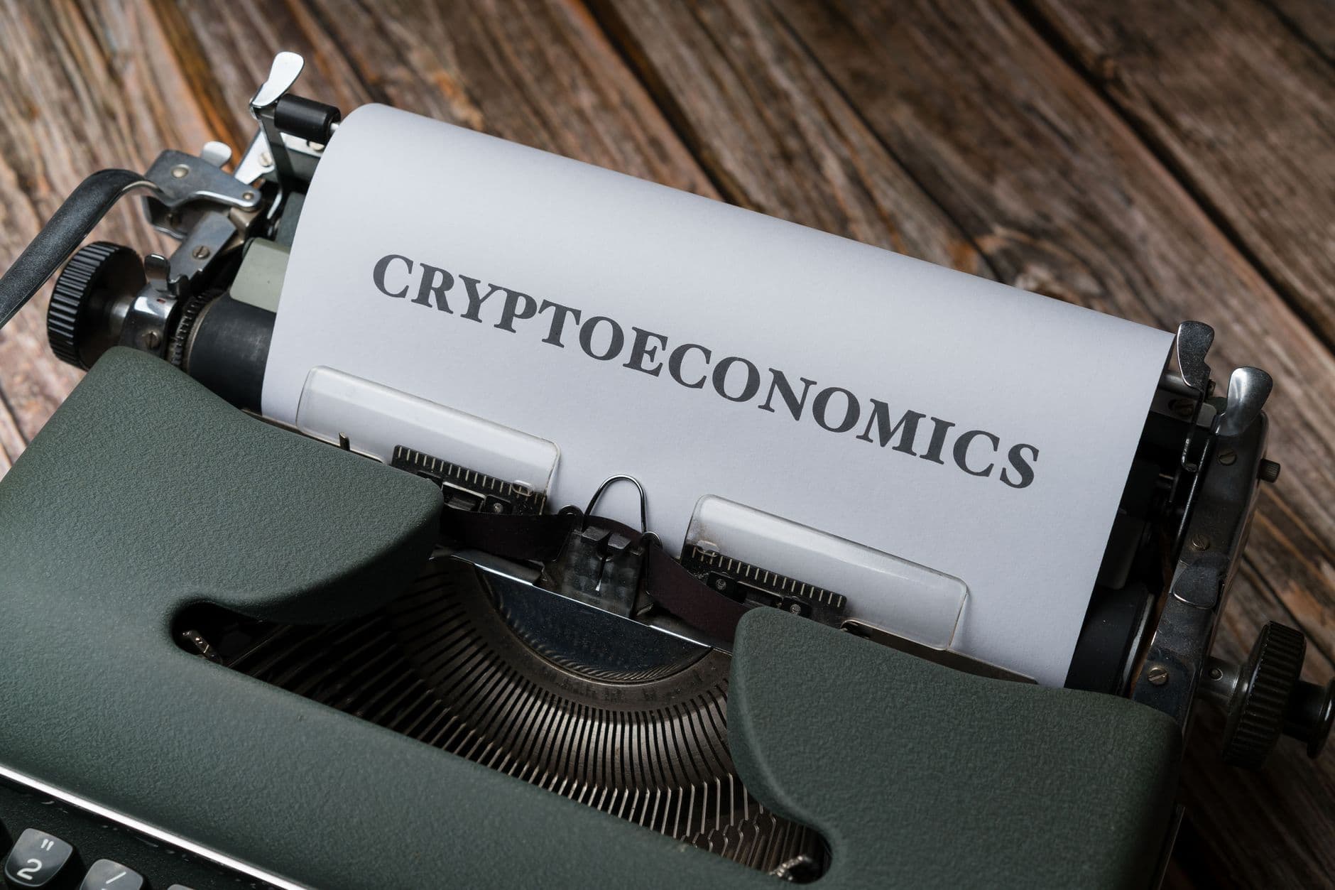 Coinbase and JPMorgan Battle Over CLARITY Act