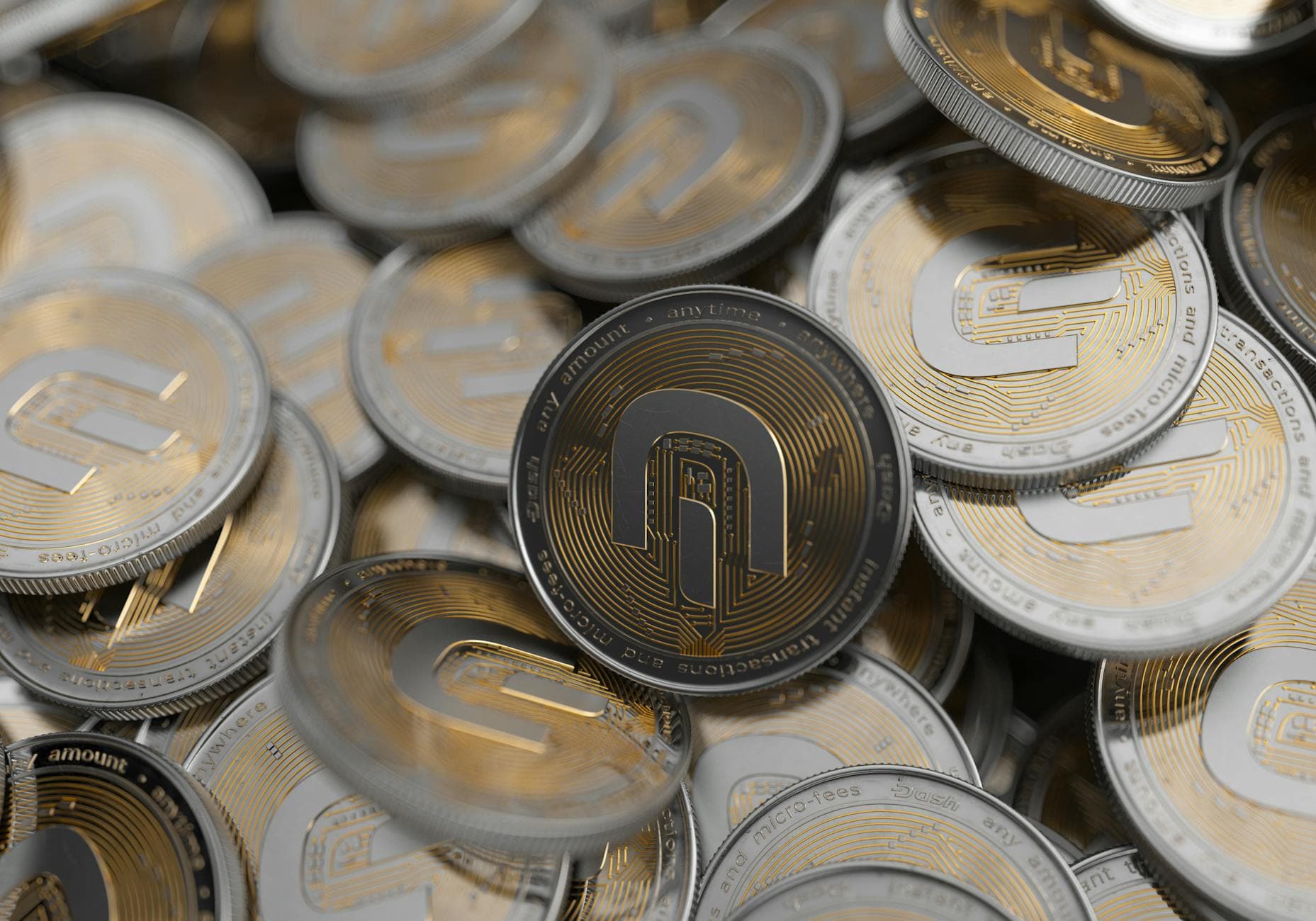 Hyperliquid Faces Solana Competition as Toly Backs Perp DEX
