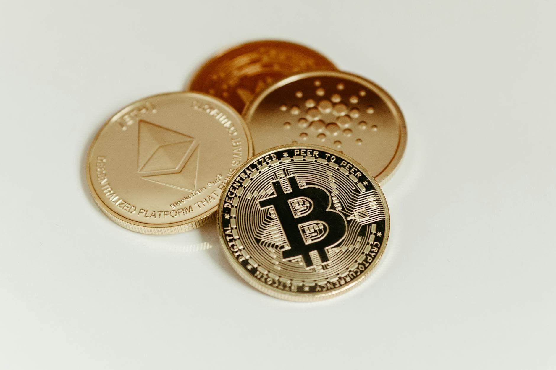 Cardano Pivots to Institutional Vaults as DeFi Shifts