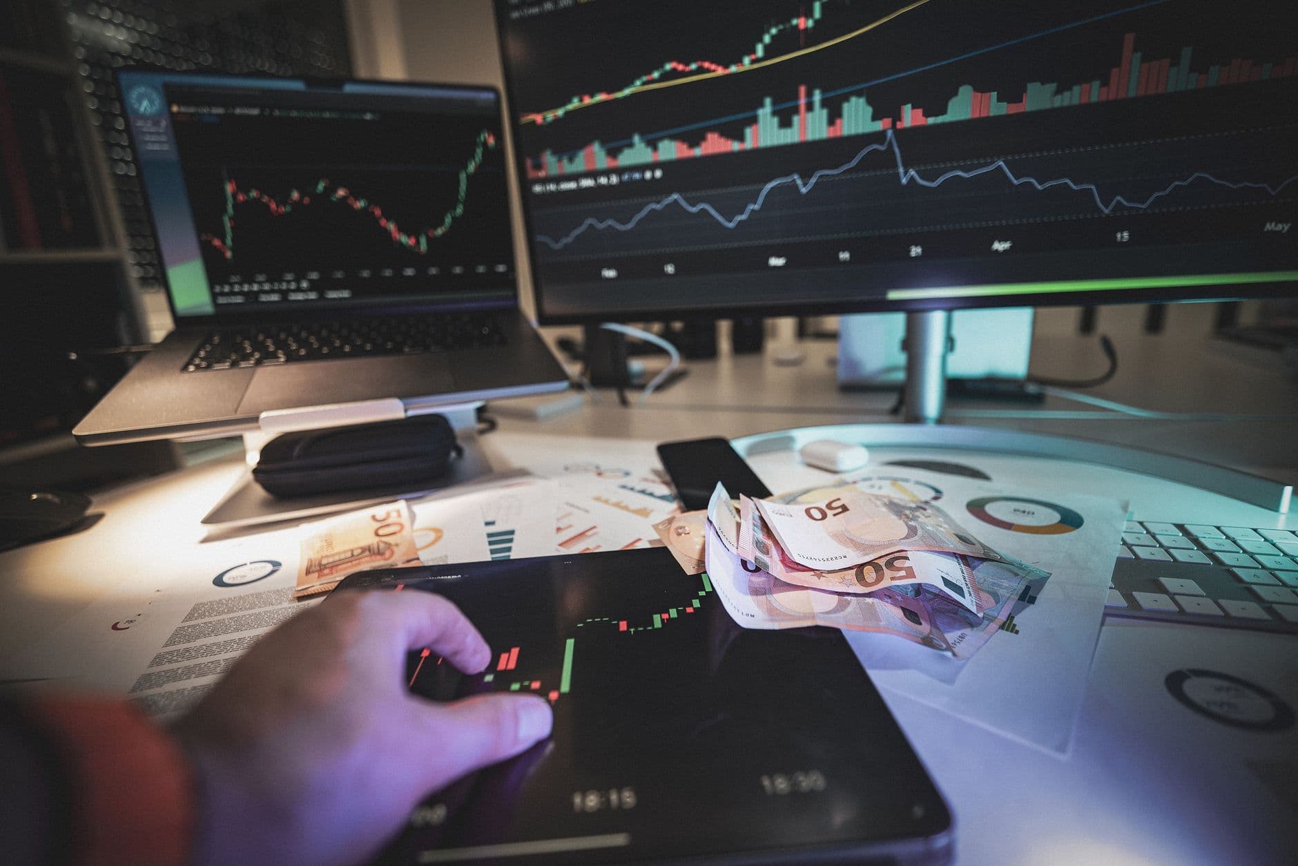 Bitcoin Slides Below $65K as Capital Rotates to AI and IPOs