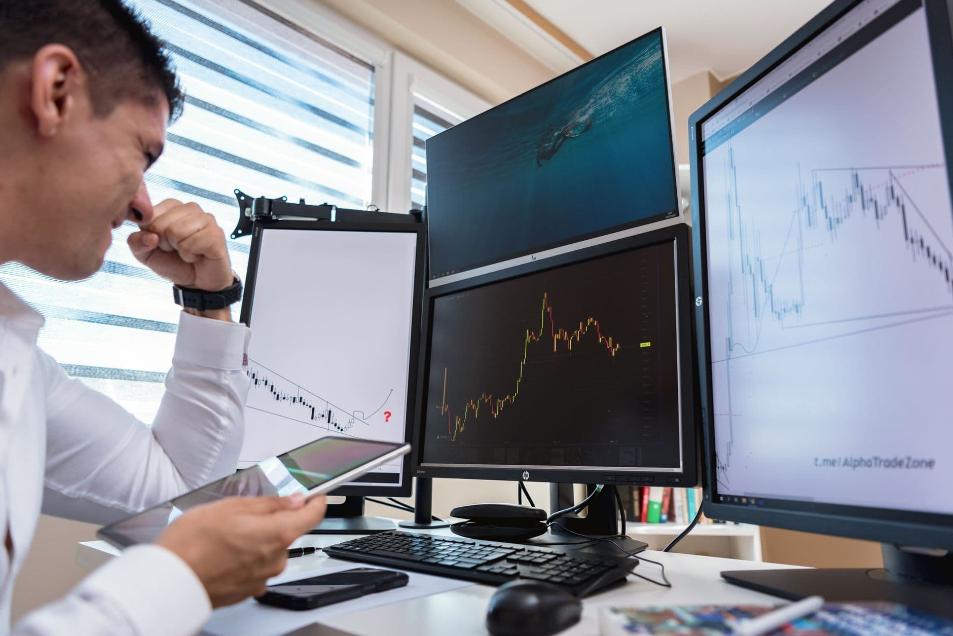 SpaceX $135 IPO vs. Crypto Market Cap: Who Loses the Capital?