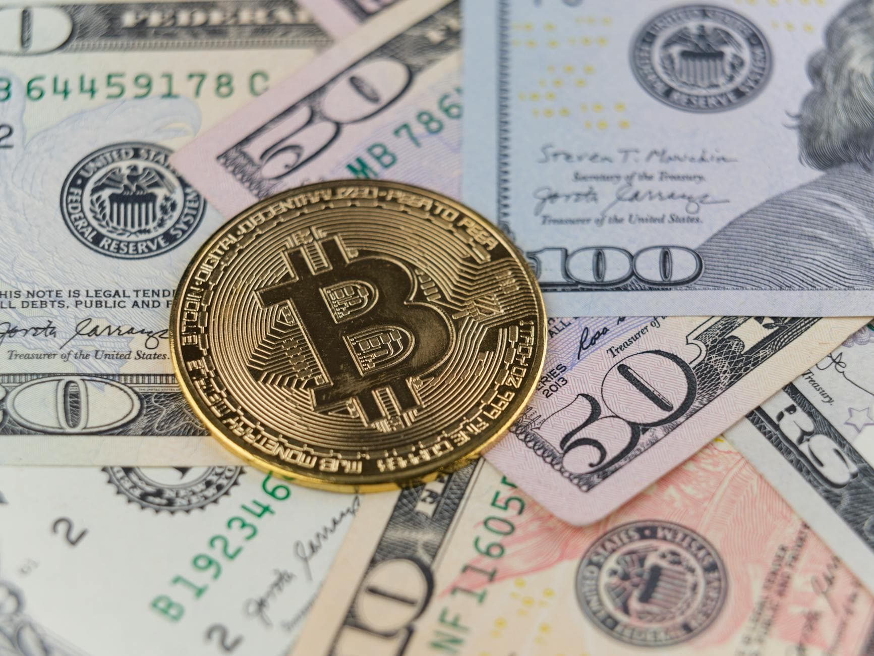 Kevin Warsh Confirmed as Fed Chair, Crypto Market Mixed
