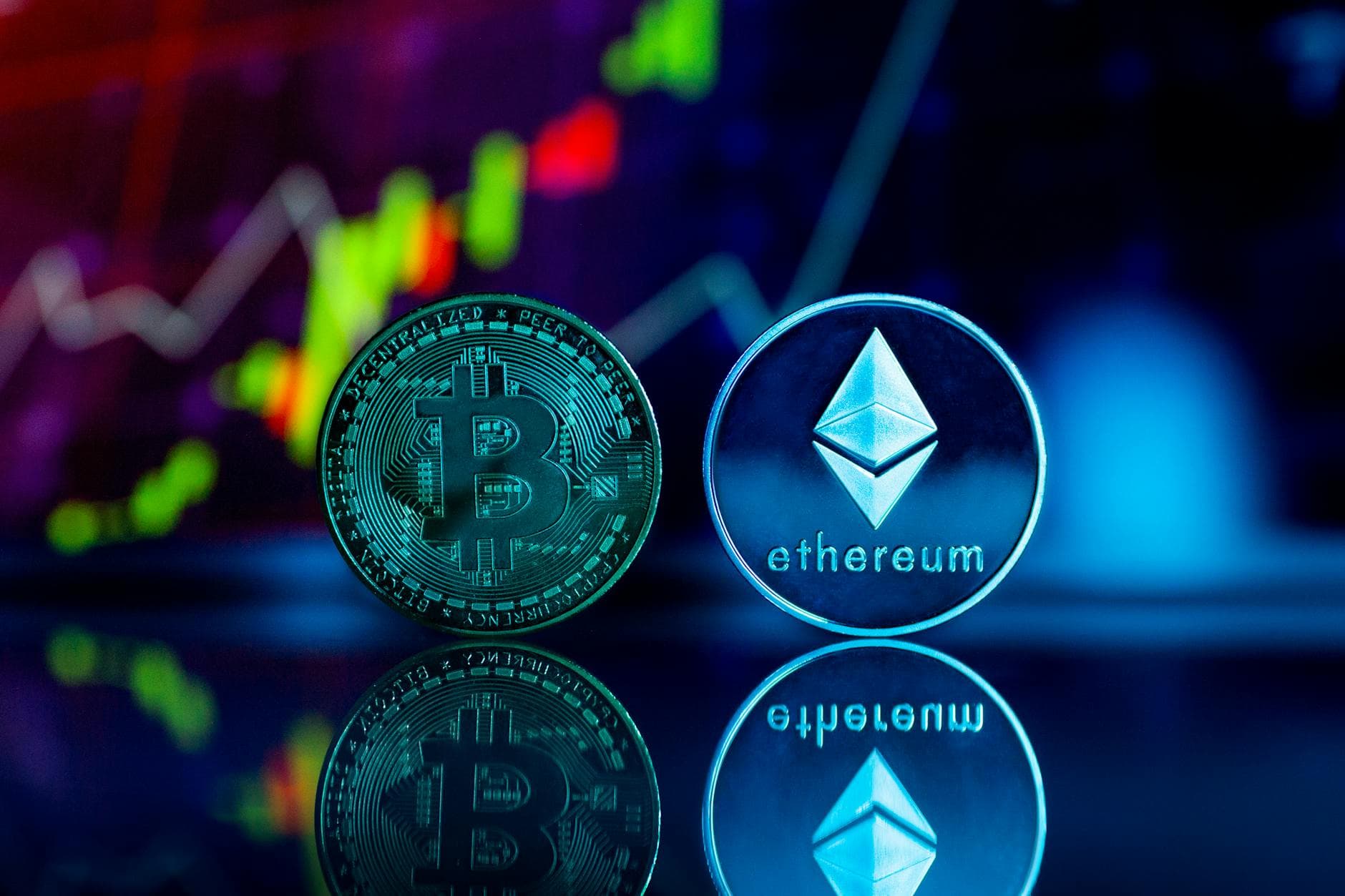 Crypto Funds Post Second-Largest Weekly Outflow as Bitcoin Bleeds $1.44B