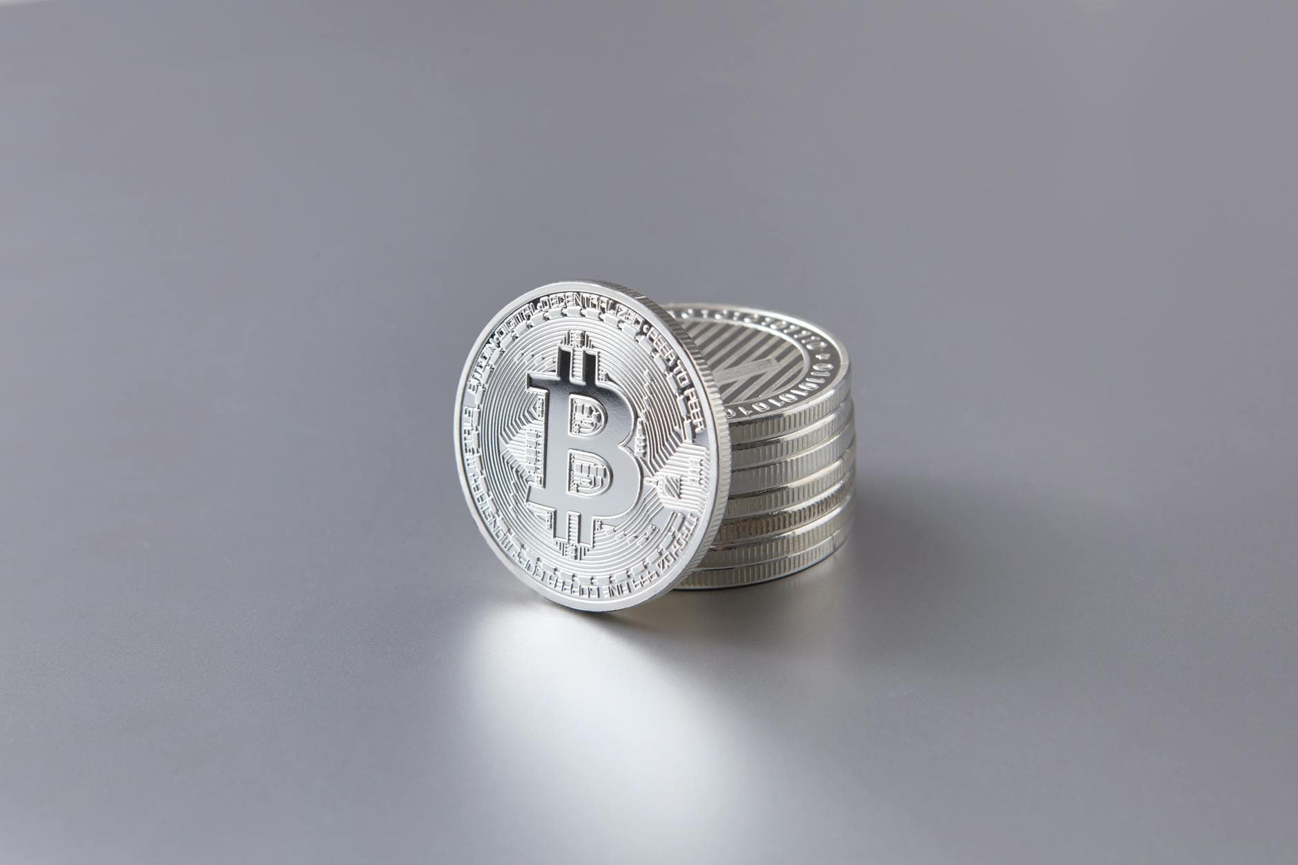 Bakkt Revenue Falls 77% in Q1, Pivots to Stablecoin Infrastructure
