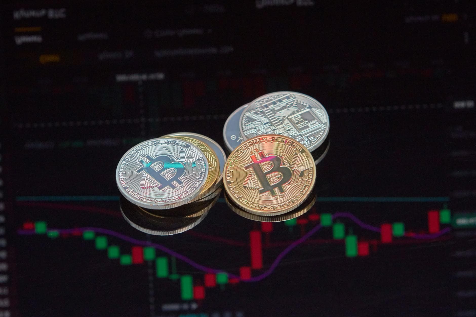 Bitcoin Eyes 5%+ Move as $77,000 Holds Key Support